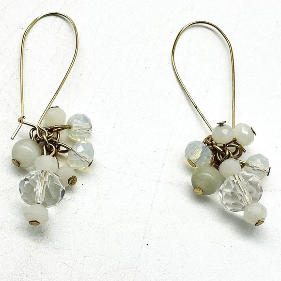 COLOR White Bead Cluster Earrings Pierced Drop Gold tone Boho Festival Party - Picture 1 of 10